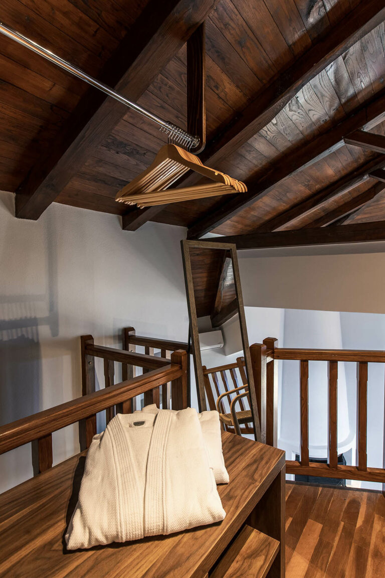 Deluxe Sea View Maisonette