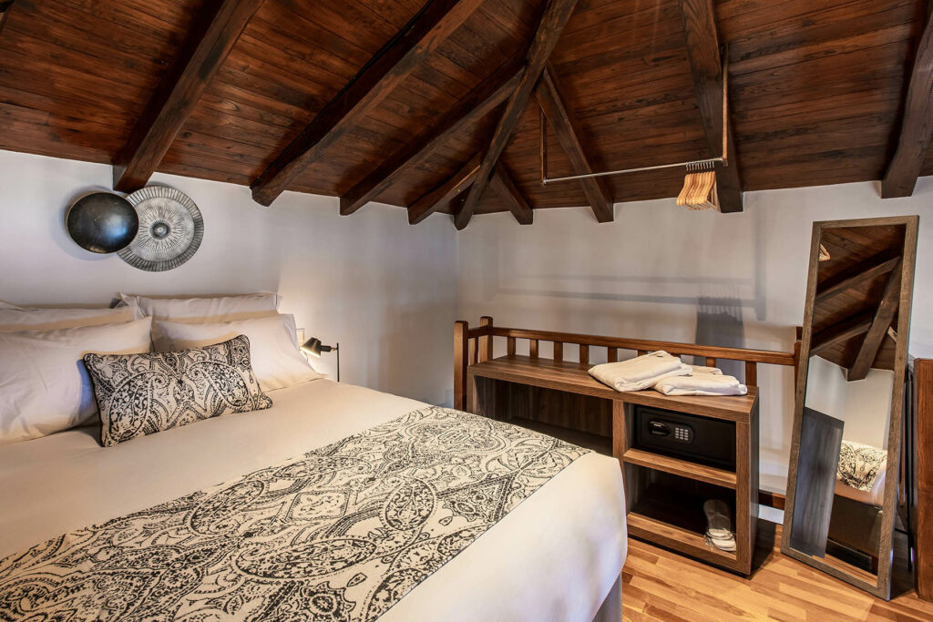 Deluxe Sea View Maisonette